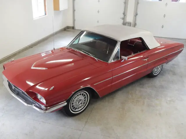 1966 Ford Thunderbird