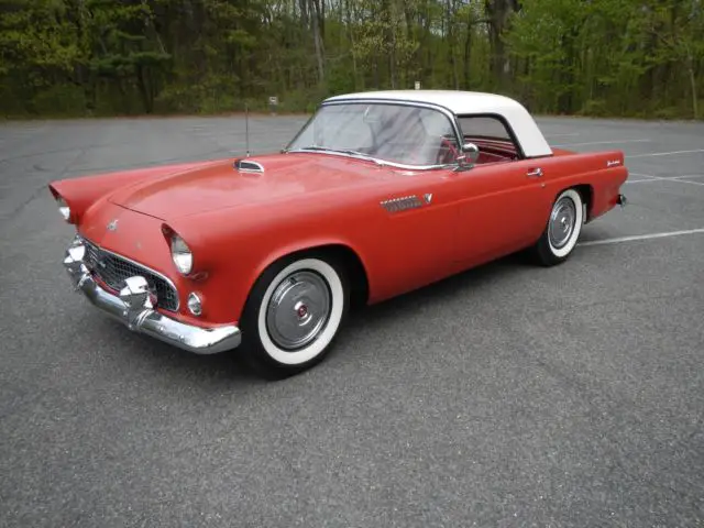 1955 Ford Thunderbird