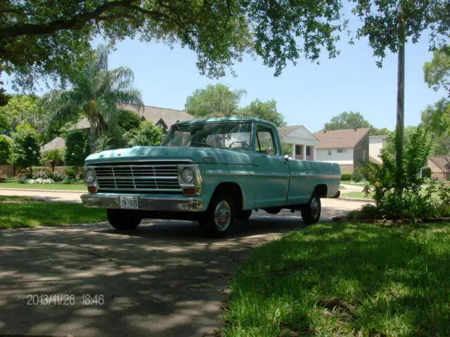 1967 Ford F-100 custom cab