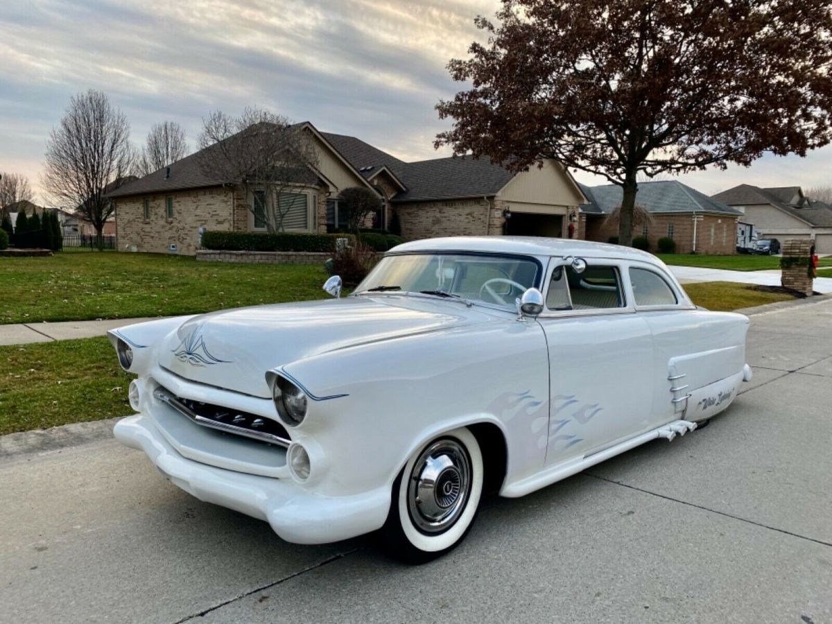 1952 Ford Custom Two Door V8 - NO RESERVE MUST SEE - NO RESERVE!!