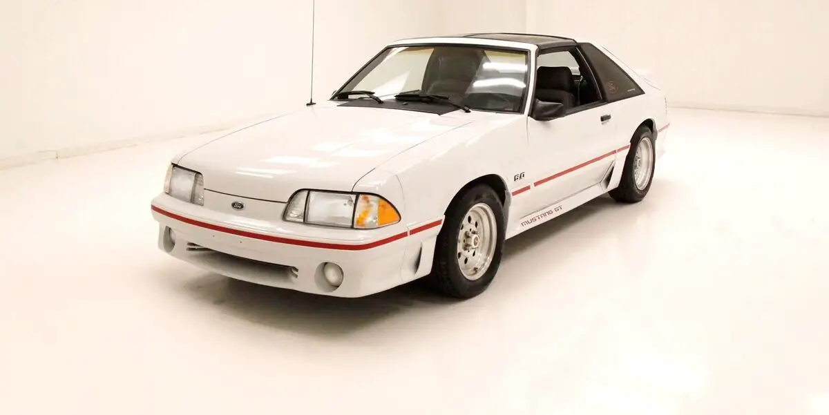 1987 Ford Mustang GT