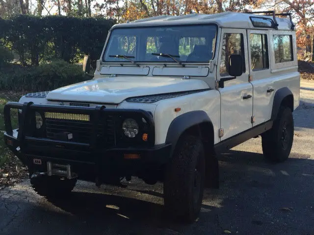 1984 Land Rover Defender