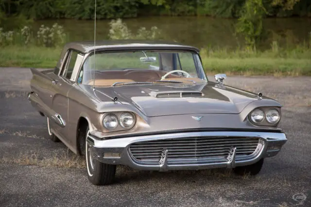 1959 Ford Thunderbird