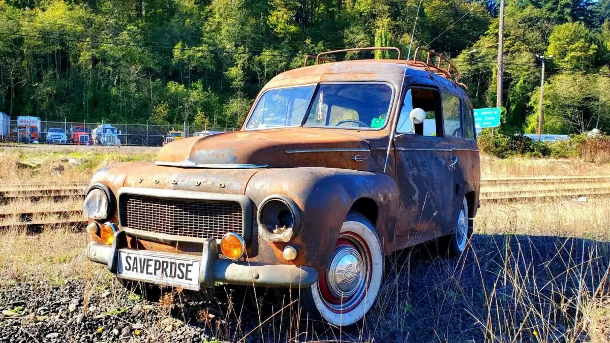 1957 Volvo 445 burned