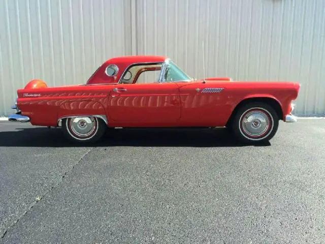 1955 Ford Thunderbird