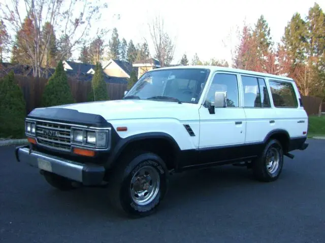 1989 Toyota Land Cruiser 4-DOOR