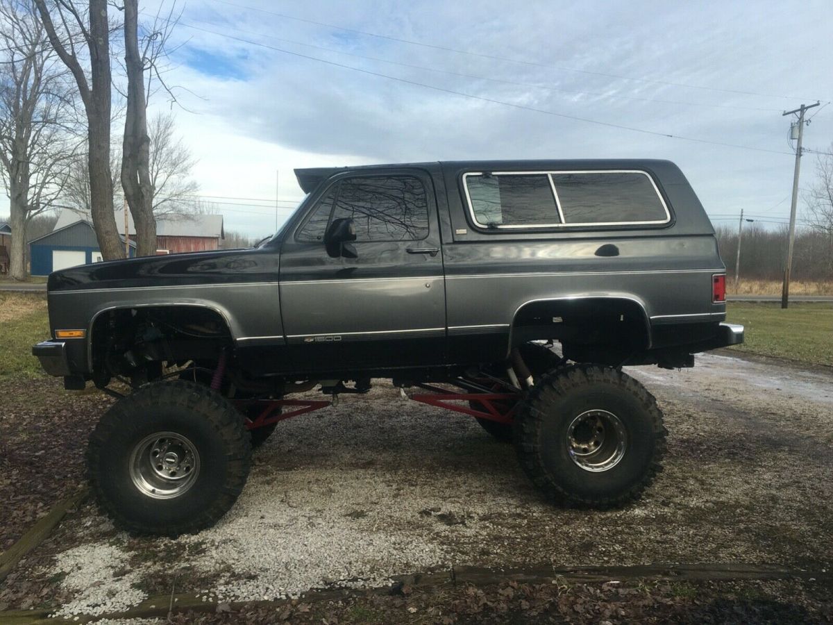 1990 Chevrolet Blazer V10