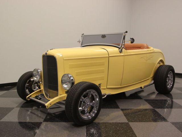 1932 Ford Hi-Boy Roadster