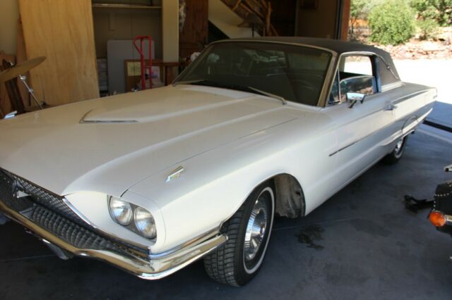 1966 Ford Thunderbird