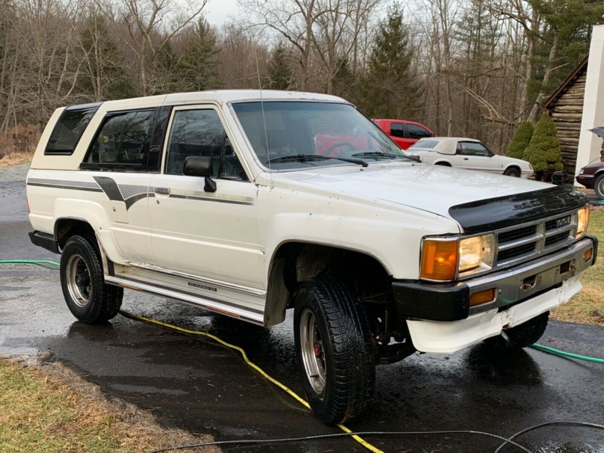 1989 Toyota 4Runner Deluxe