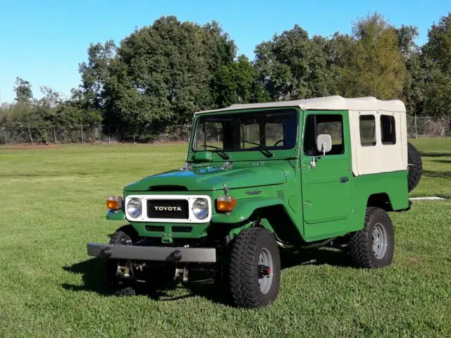 1972 Toyota Land Cruiser FJ 43