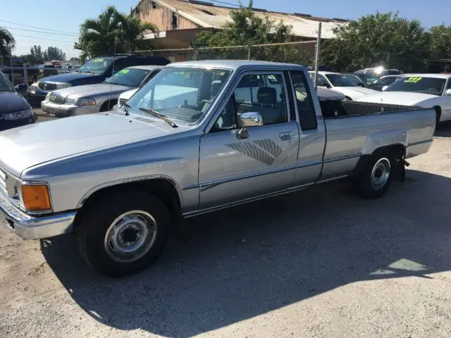 1988 Toyota Pickup Truck