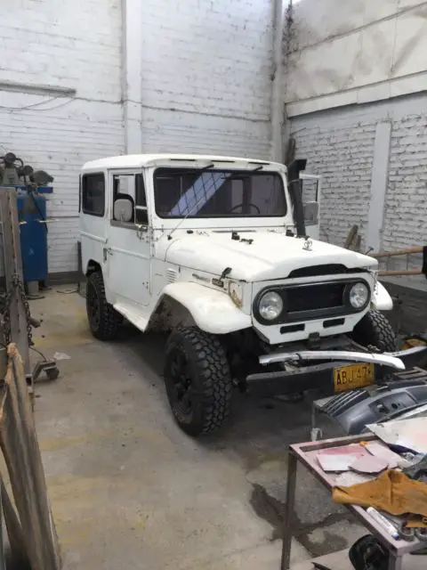 1974 Toyota Land Cruiser