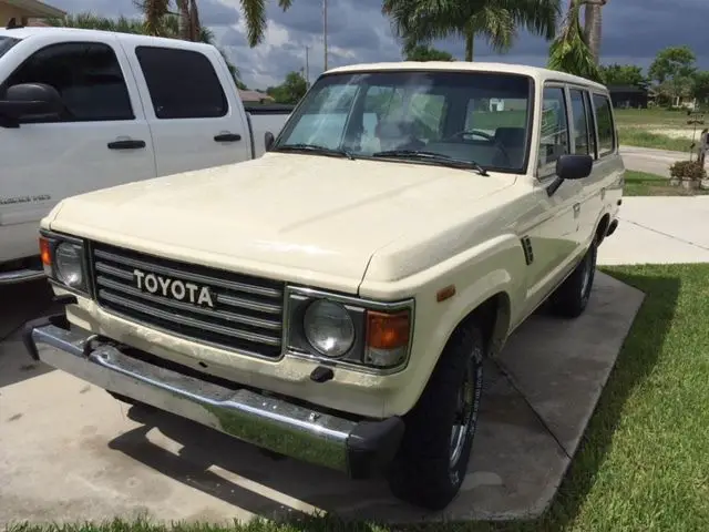 1985 Toyota Land Cruiser FJ 60