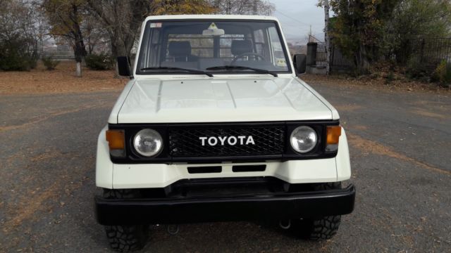 1986 Toyota Land Cruiser LJ70