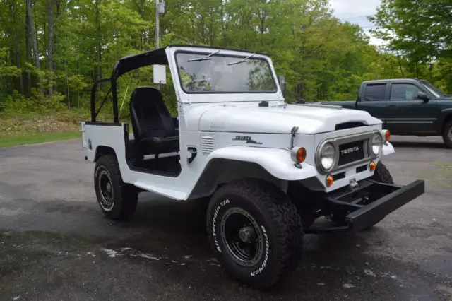 1969 Toyota Land Cruiser fj40