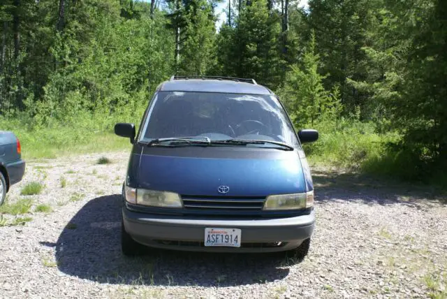 1991 Toyota Previa LE