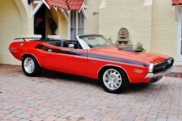 1971 Dodge Challenger 440 v-8 4 speed stunning