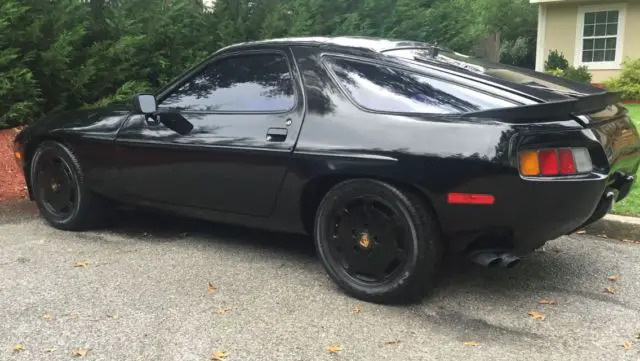 1985 Porsche 928 928s