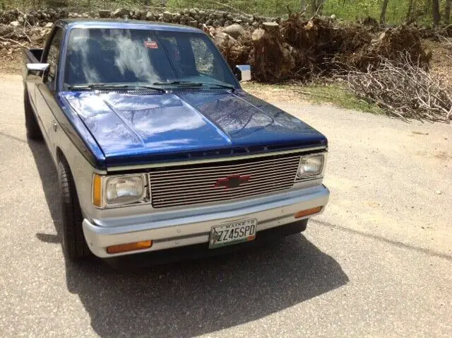 1986 Chevrolet S-10 standard