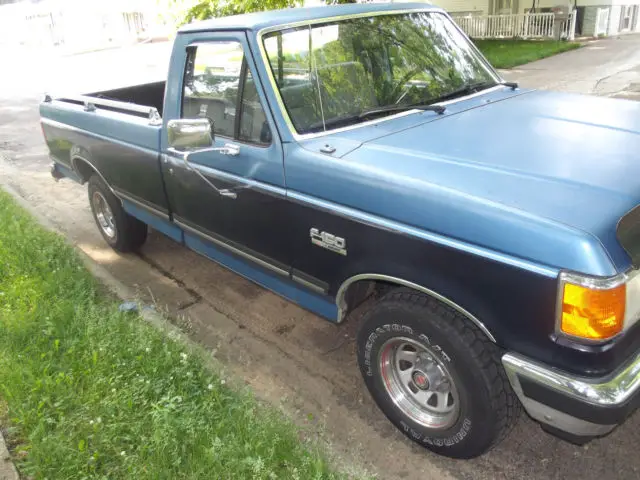 1989 Ford F-150 XLT Lariat