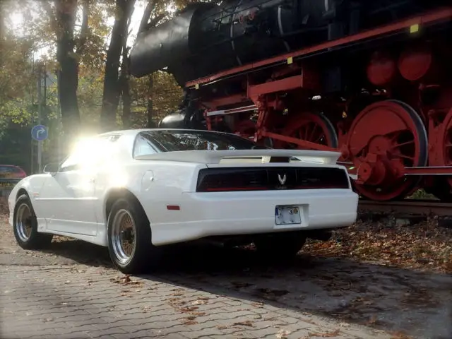 1989 Pontiac Trans Am Leather