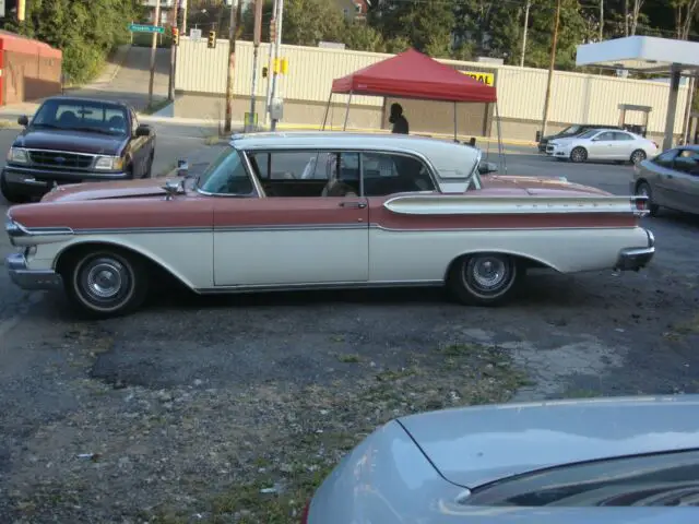 1957 Mercury Turnpike Cruiser