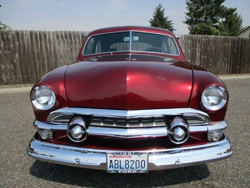 1951 Ford Custom Deluxe