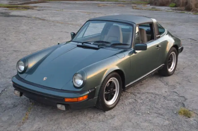 1982 Porsche 911 SC TARGA