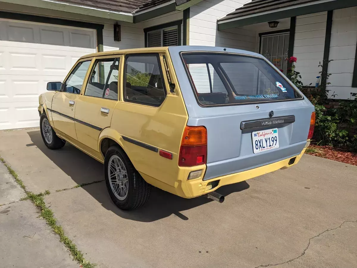 1982 Toyota Corolla DELUXE