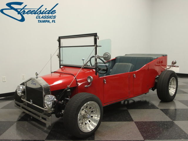 1927 Ford Roadster Replica