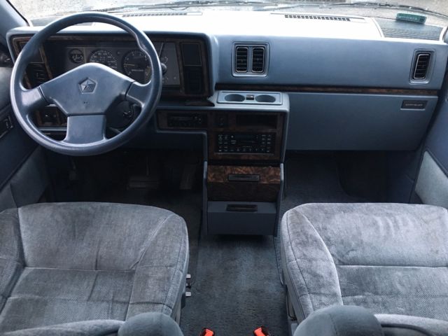 1990 Chrysler VOYAGER