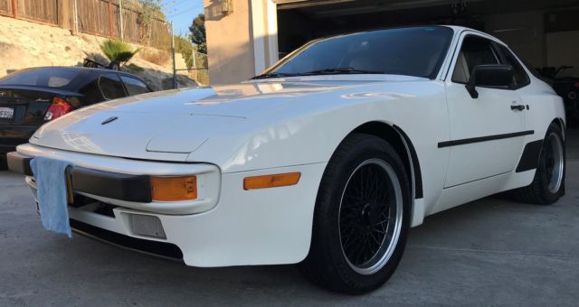 1988 Porsche 944 Coupe