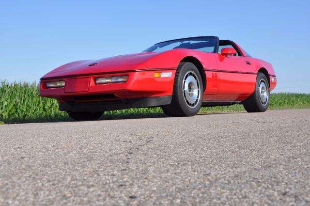 1985 Chevrolet Corvette Base Hatchback 2-Door