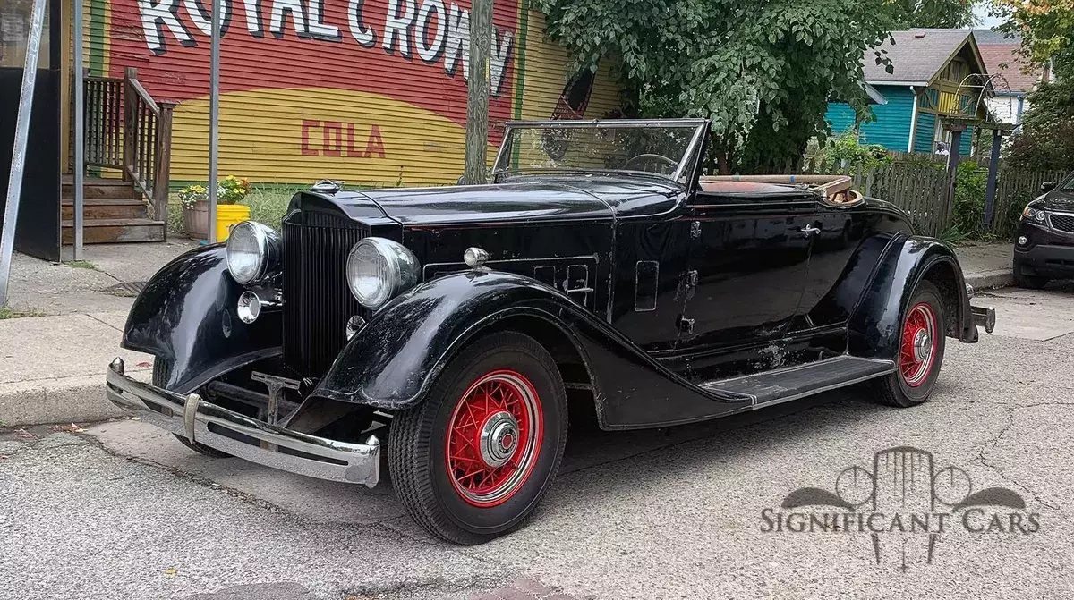 1934 Packard 8 Coupe Roadster