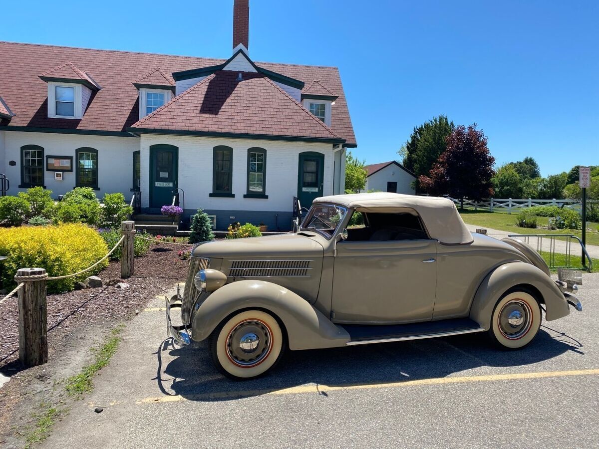 1936 Ford Model 68