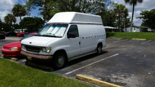 1993 Ford E-Series Van 250