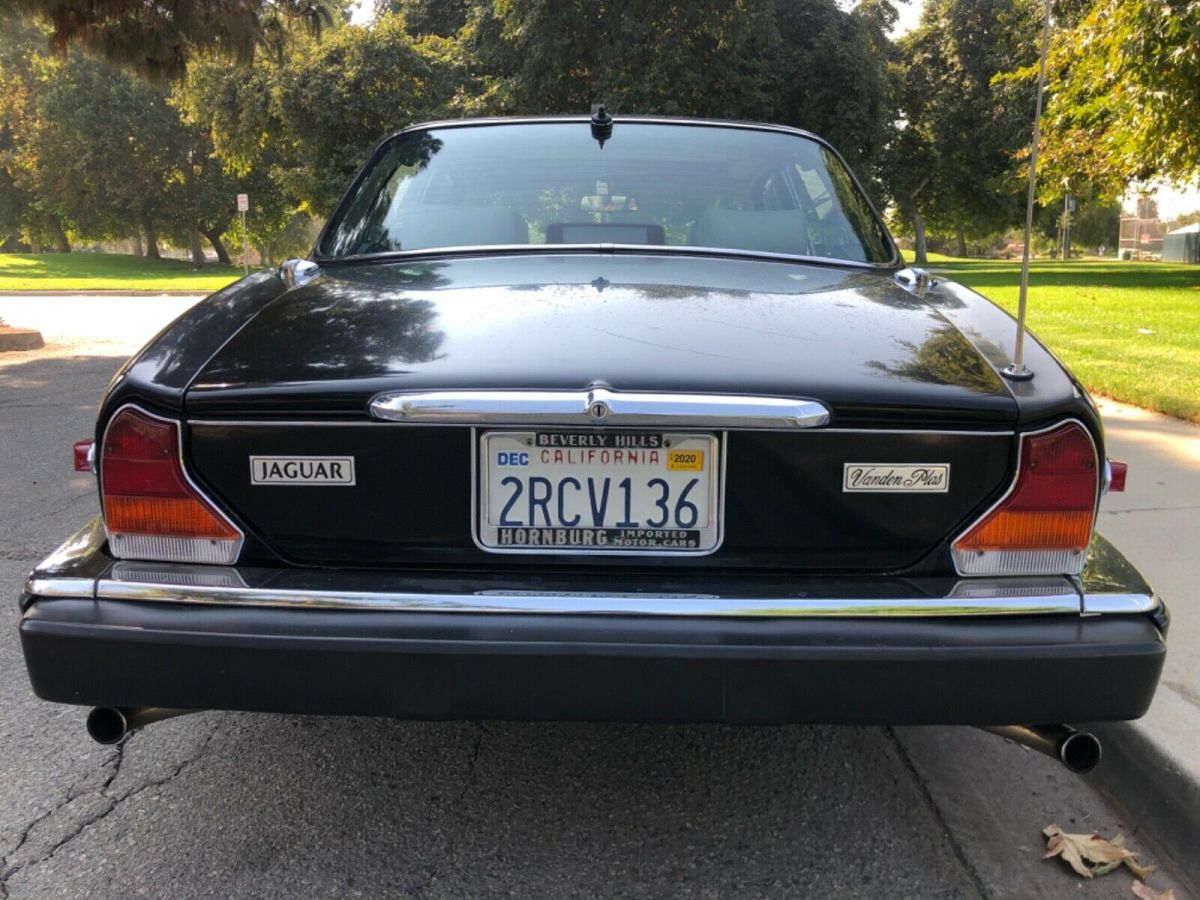 1986 Jaguar XJ6 VANDEN PLAS
