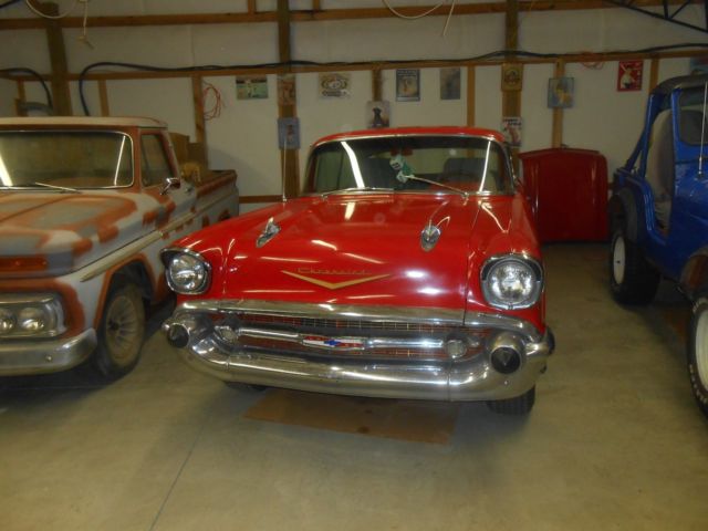 1957 Chevrolet Bel Air/150/210 belair