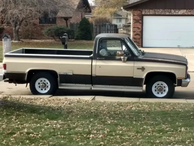 1984 Chevrolet C/K Pickup 2500