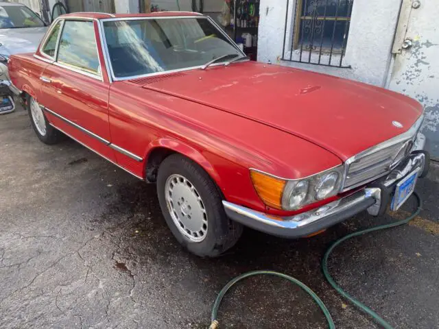 1972 Mercedes-Benz 350SL Red