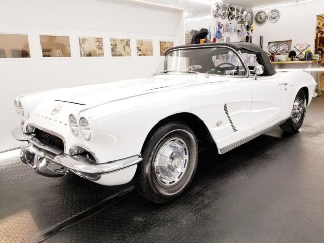 1962 Chevrolet Corvette 327/4 Speed - Soft and Hard Top **Videos**