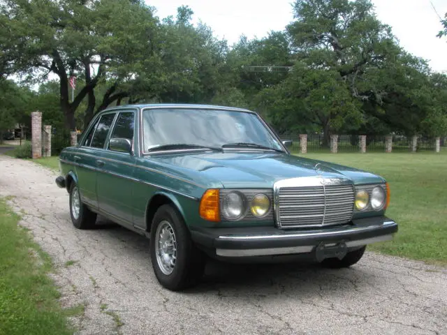 1985 Mercedes-Benz 300-Series