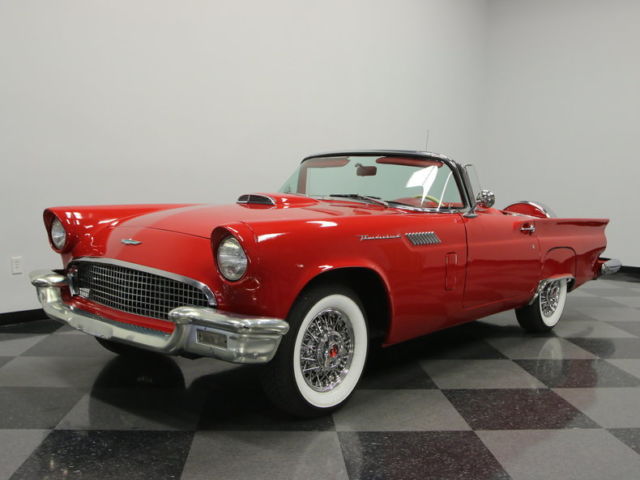 1957 Ford Thunderbird Replica