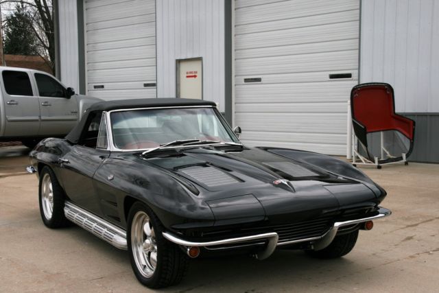 1963 Chevrolet Corvette FACTORY TUXEDO BLK ON RED