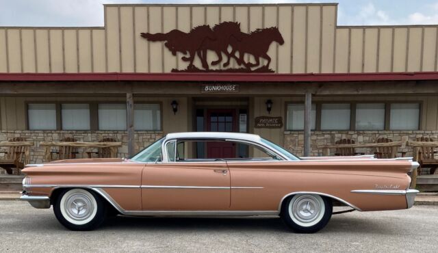 1959 Oldsmobile Ninety-Eight