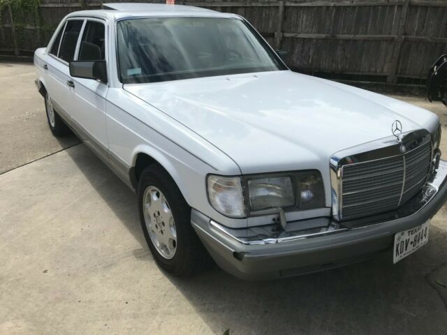 1987 Mercedes-Benz 500-Series SEL