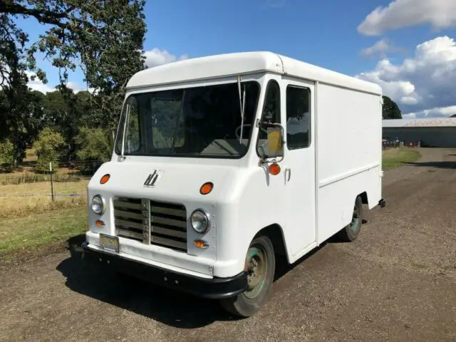 1960 International Harvester metro lite