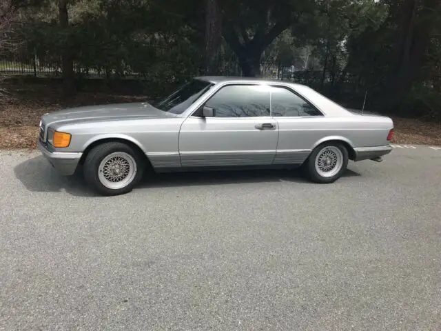 1982 Mercedes-Benz 500-Series