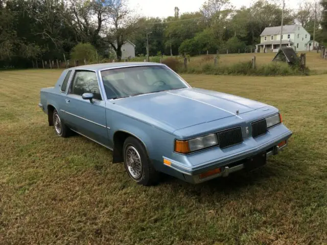 1987 Oldsmobile Cutlass --